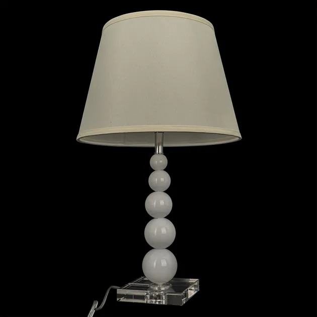 Настільна лампа Altalusse INL-5051T-01 White